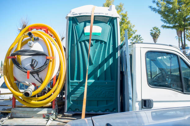 Best Porta potty rental near me  in Petersburg, IL