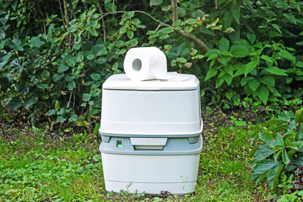 Best Porta potty rental for parties  in Petersburg, IL