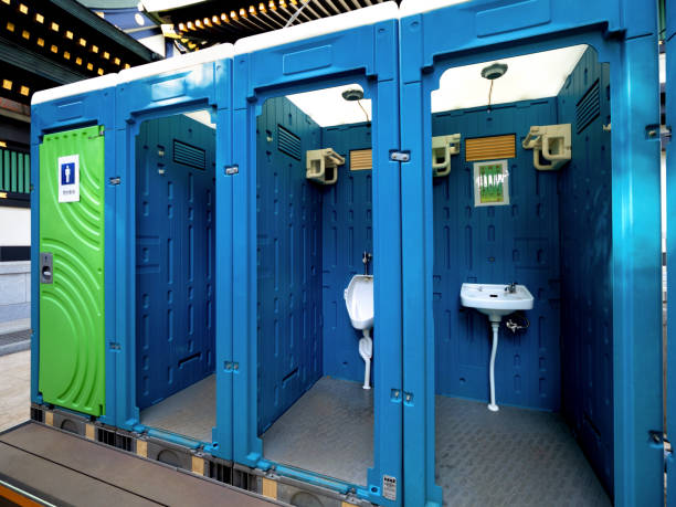 Best Portable restroom trailer rental  in Petersburg, IL
